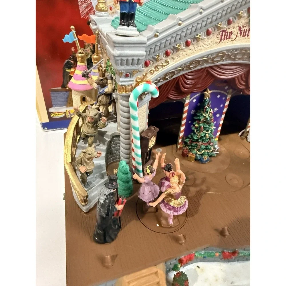 Lemax Nutcracker Suite Music Lighted Animated Christmas Village‎ READ!!